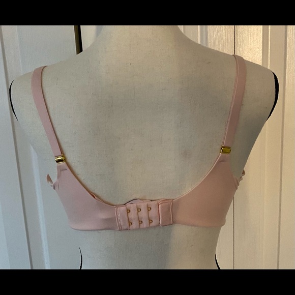 DESIGNED BY VICTORIA SECRET!!!! NWT  BRA - Picture 5 of 5